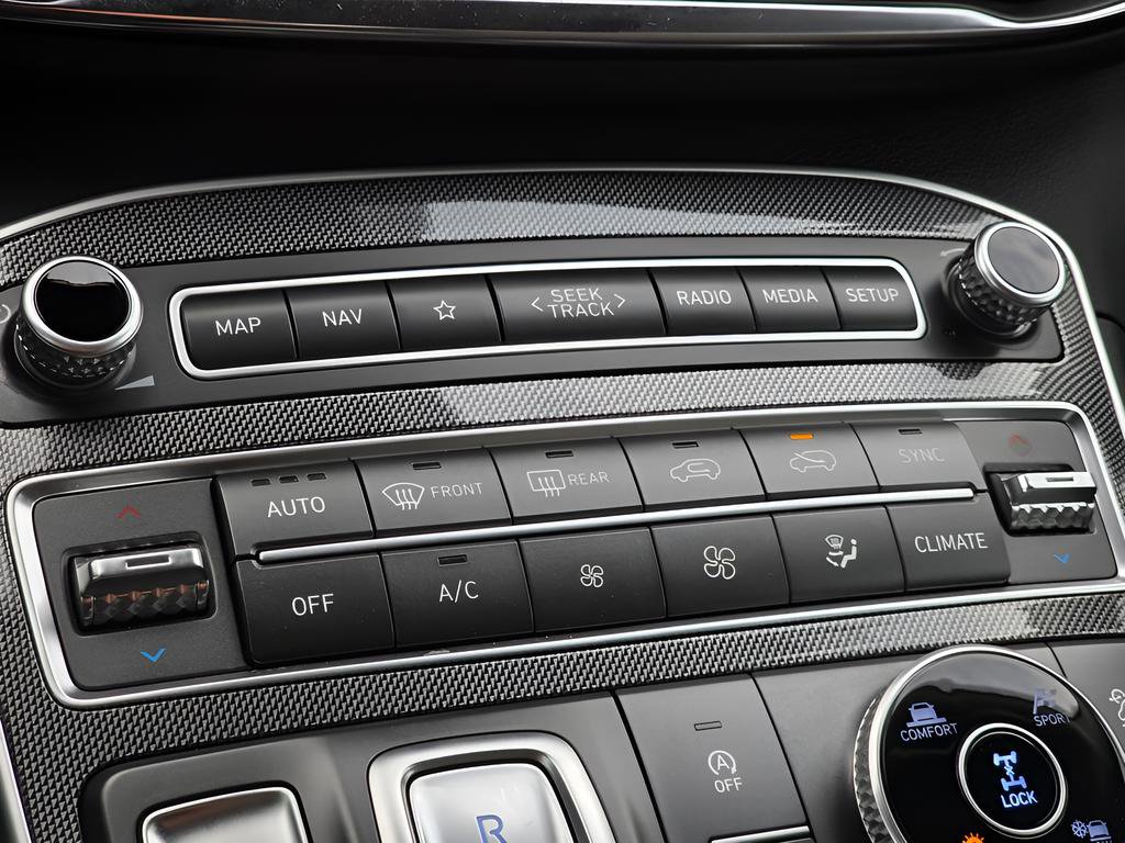 Certified 2023 Hyundai Santa Fe SEL w/ Cargo Package image 32