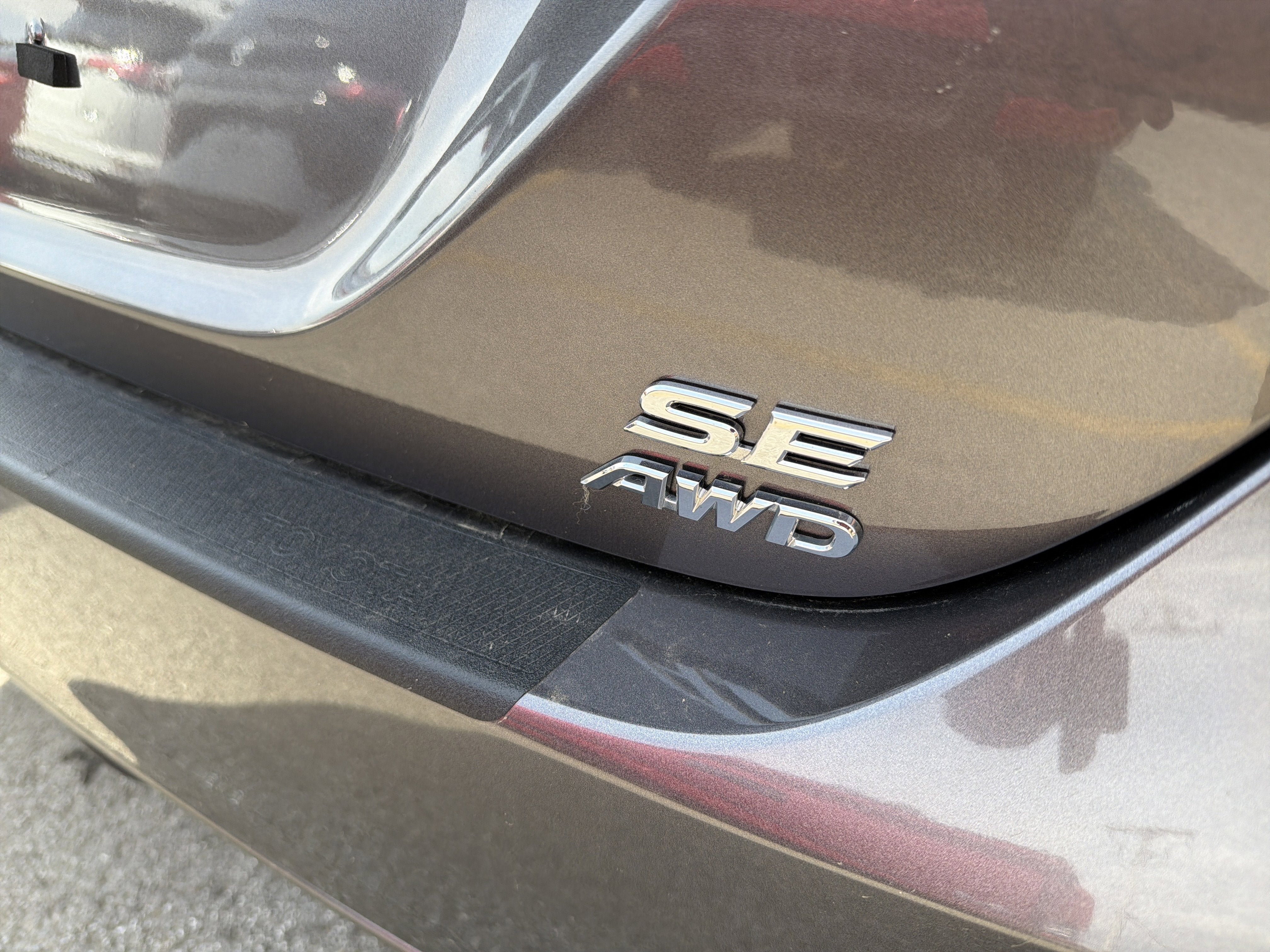 Used 2024 Toyota Camry SE AWD/4WD image 8