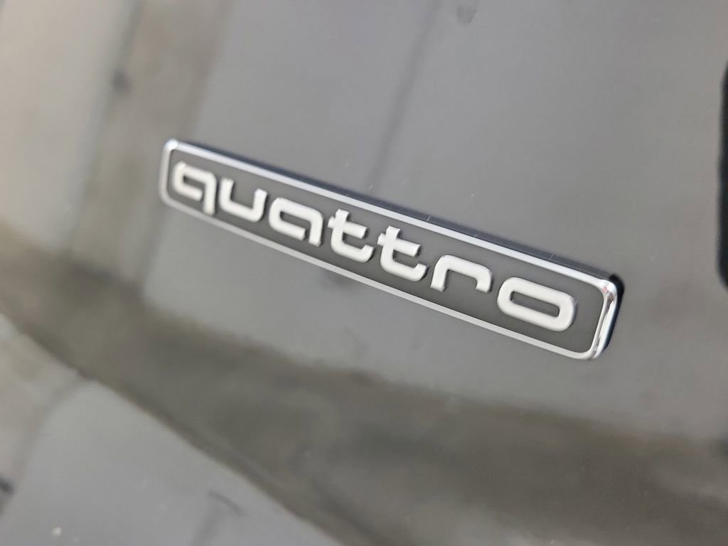 New 2026 Audi Q3 quattro 2.0T AWD/4WD image 7
