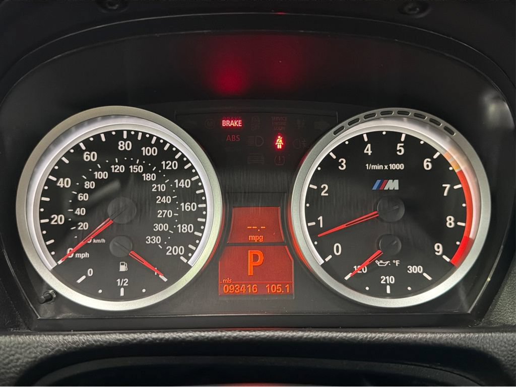 Used 2012 BMW M3 Convertible RWD image 17