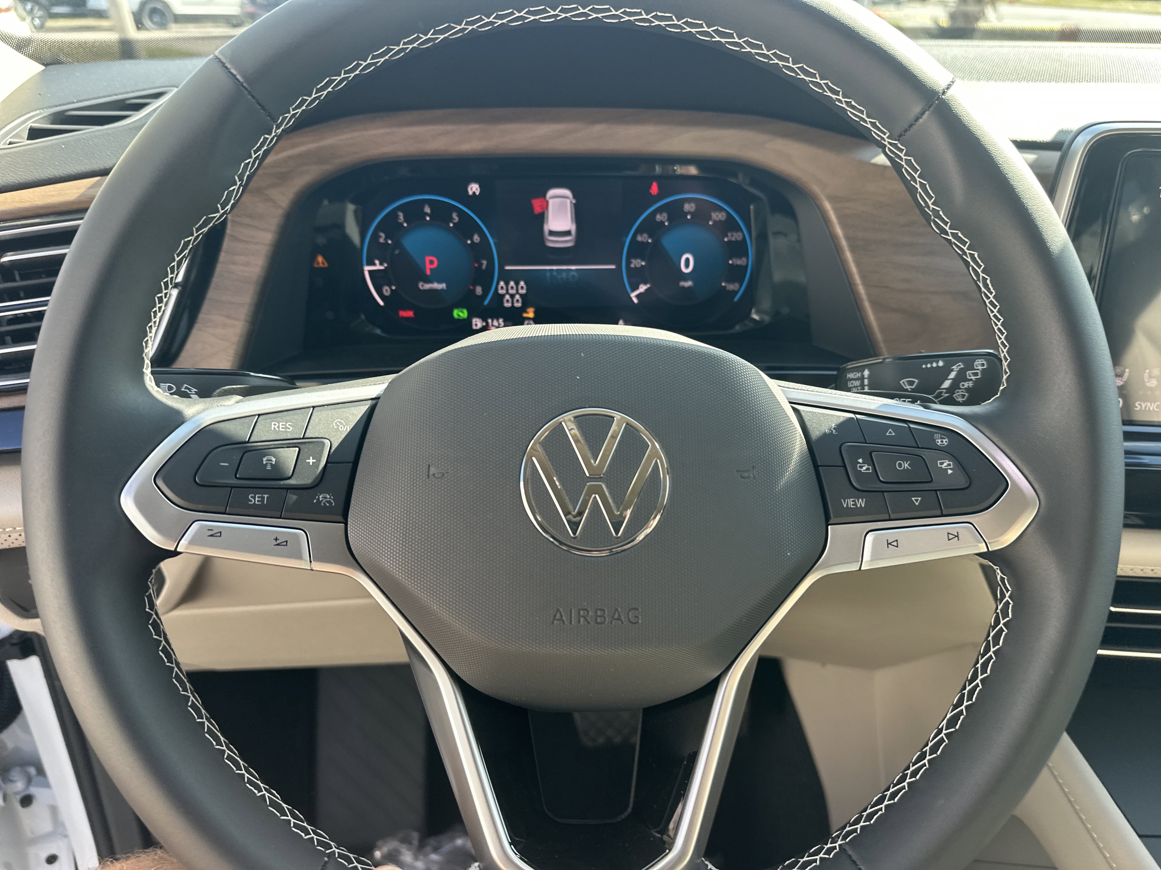 New 2026 Volkswagen Atlas SE image 18