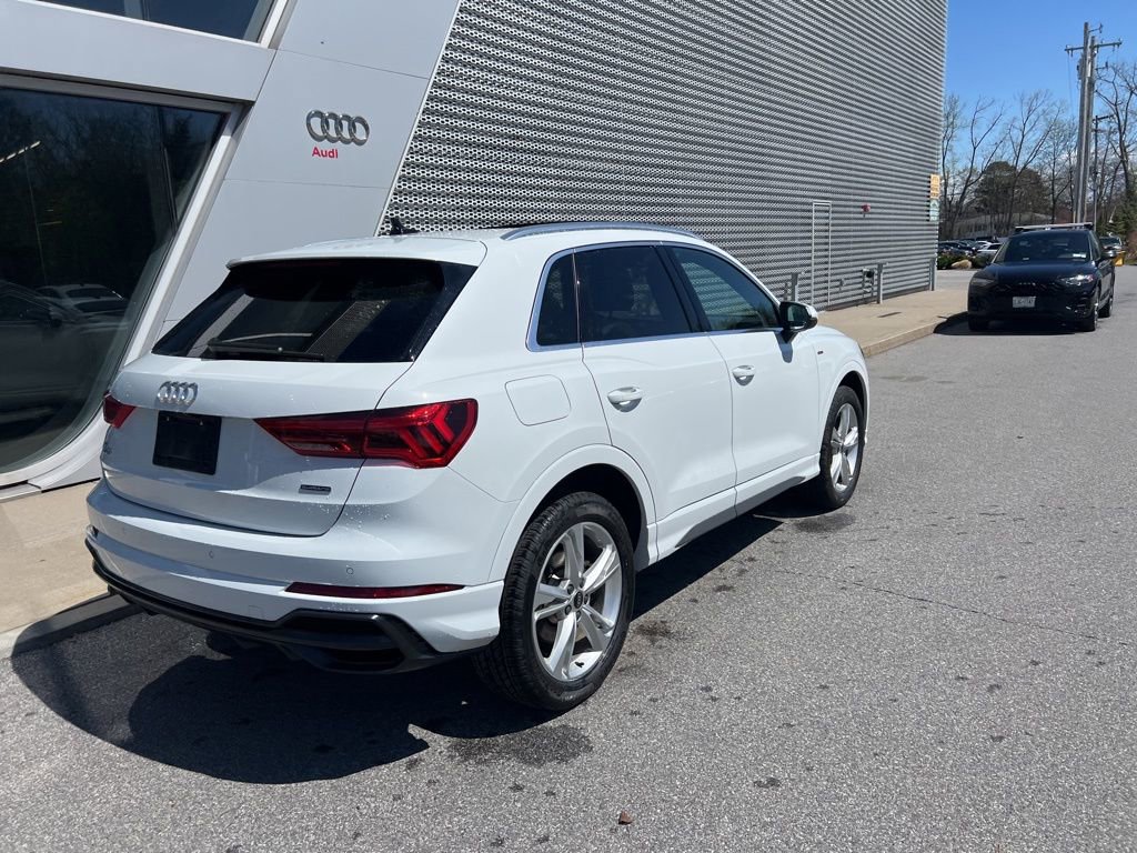 Used 2022 Audi Q3 2.0T Premium Plus image 24