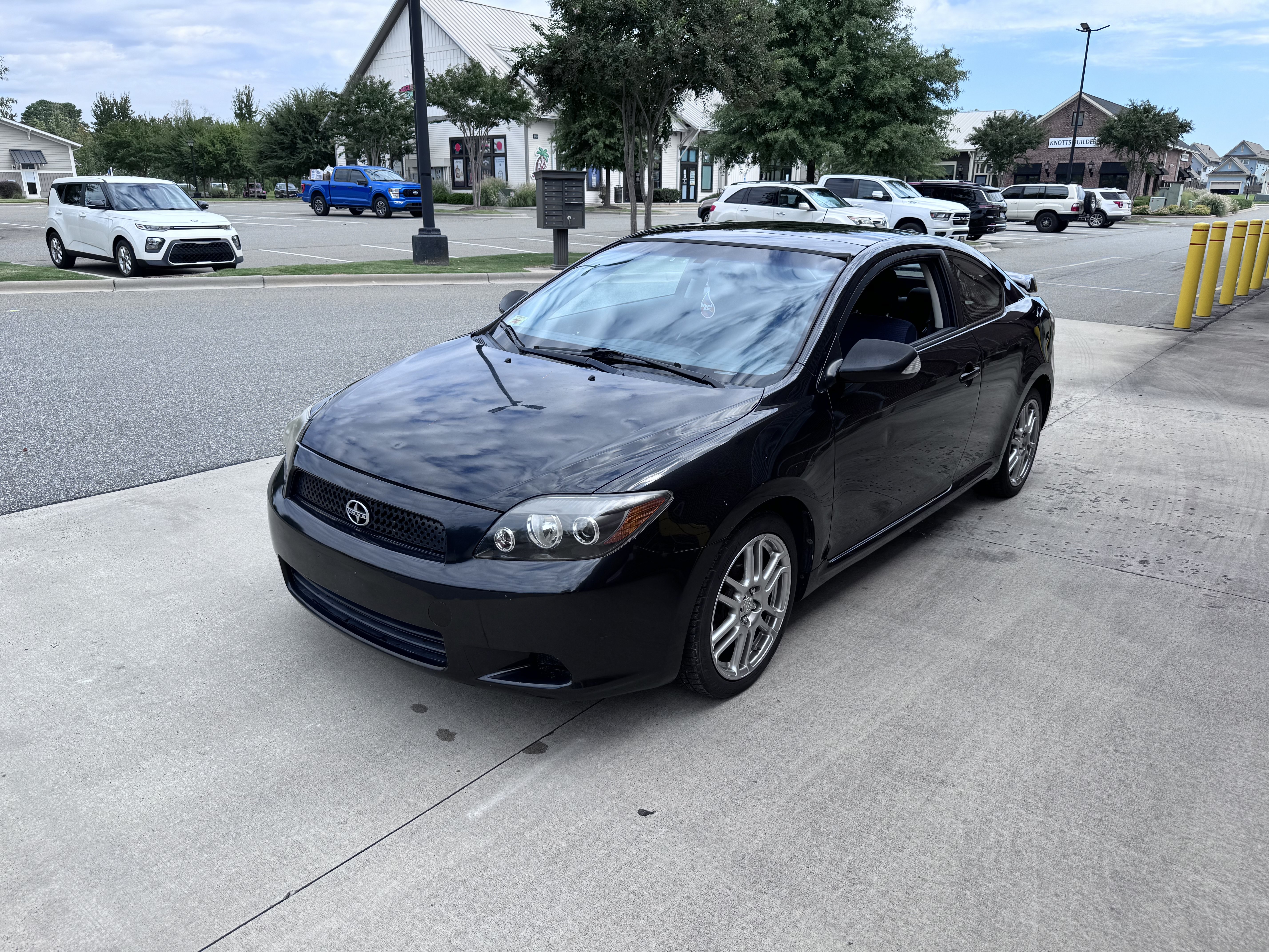 Used 2008 Scion tC Spec FWD image 1