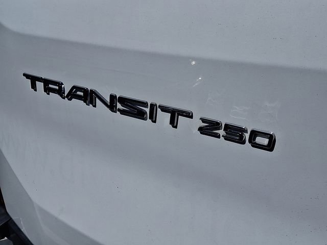 Used 2018 Ford Transit 250 148 Medium Roof RWD image 14