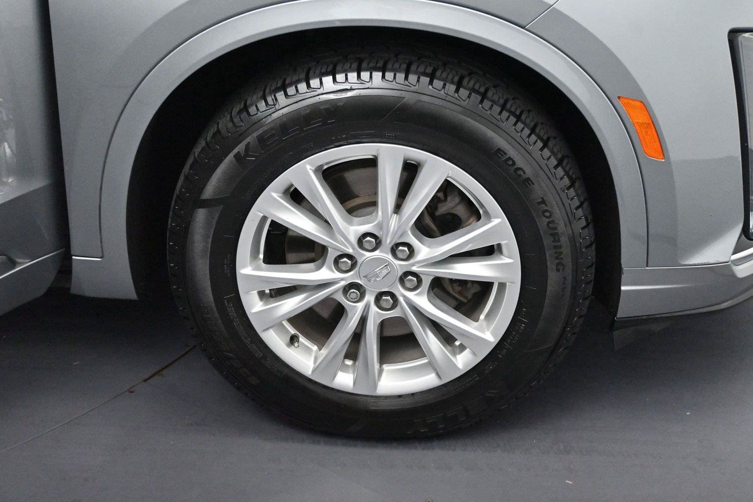 Used 2024 Cadillac XT6 Luxury FWD image 39