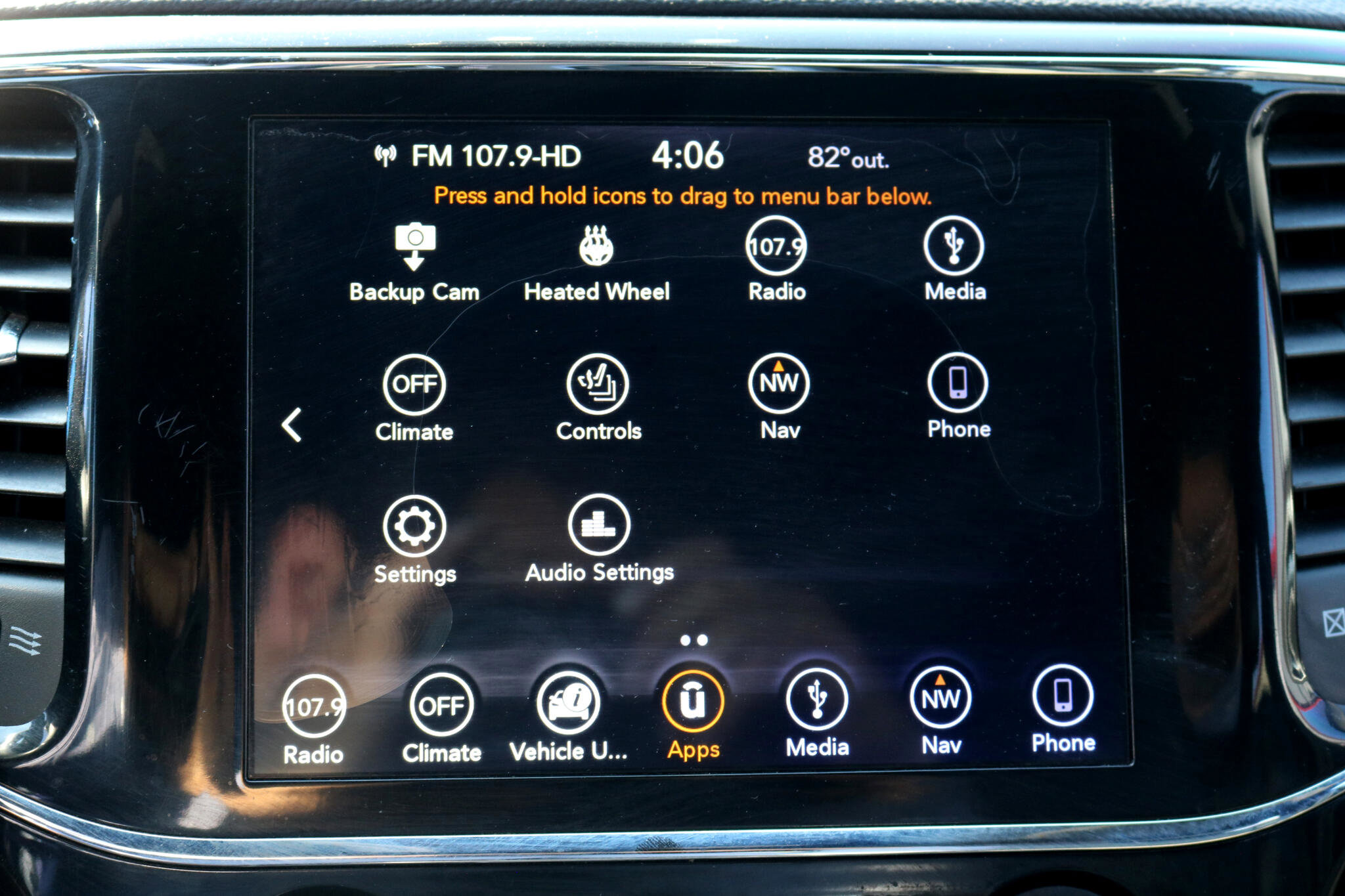 Used 2019 Jeep Grand Cherokee Altitude image 24