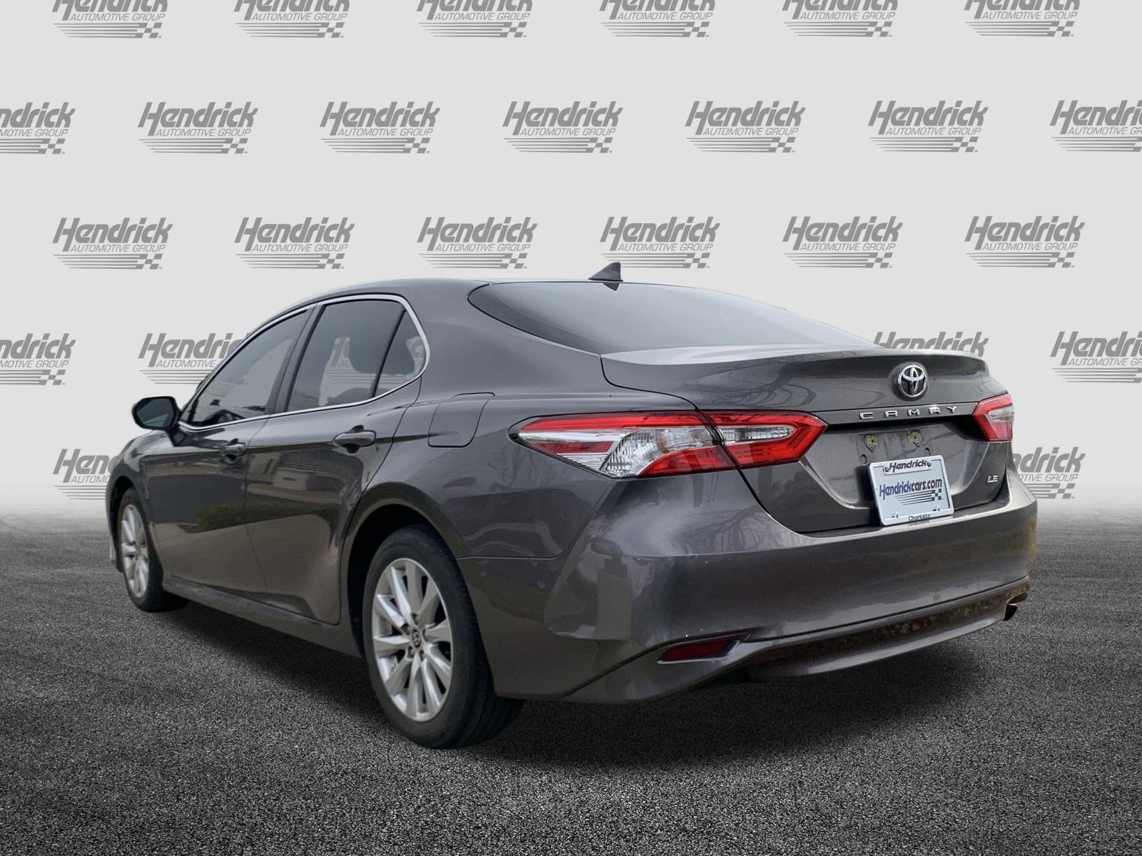Used 2020 Toyota Camry LE image 8