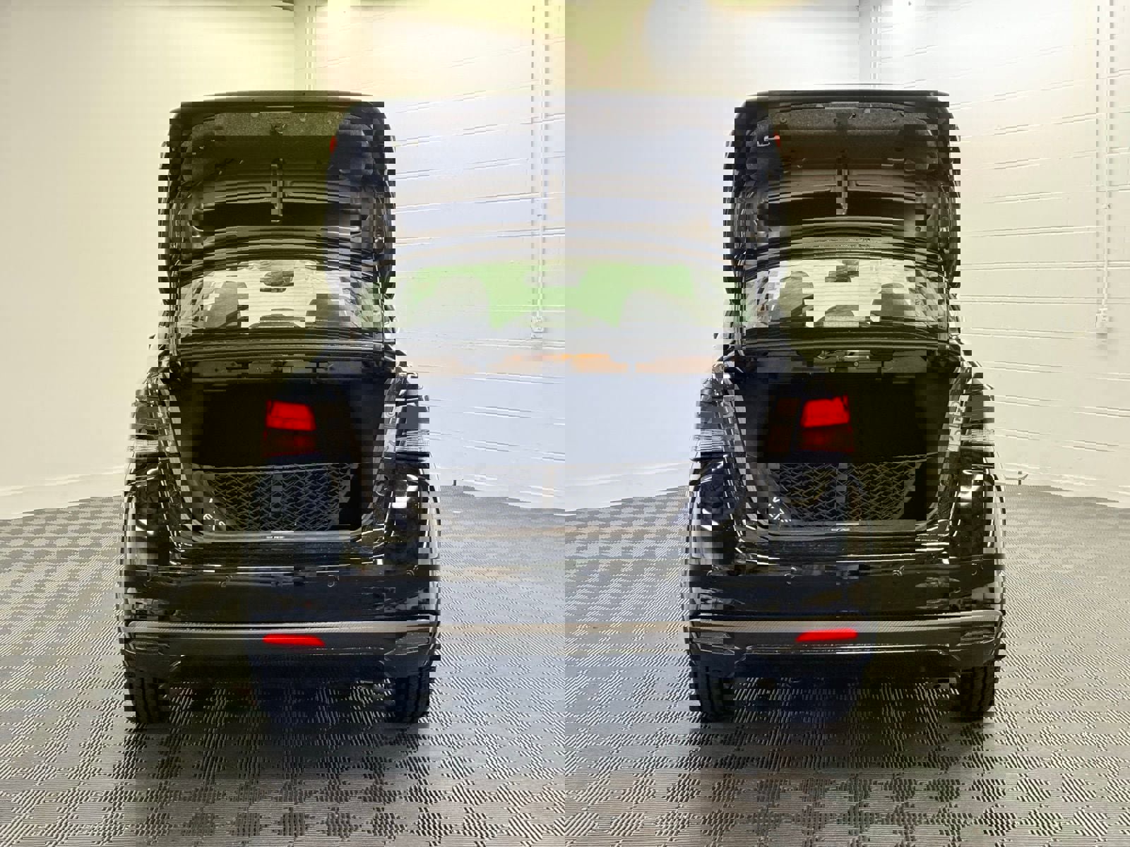 New 2025 Nissan Versa SR image 27