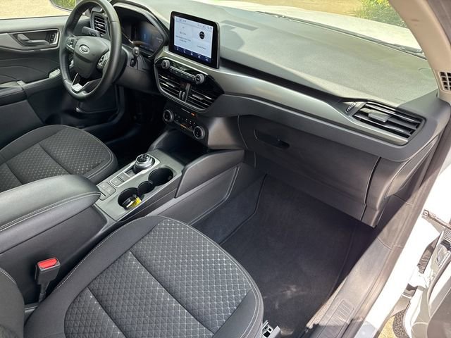 Used 2023 Ford Escape Active image 18
