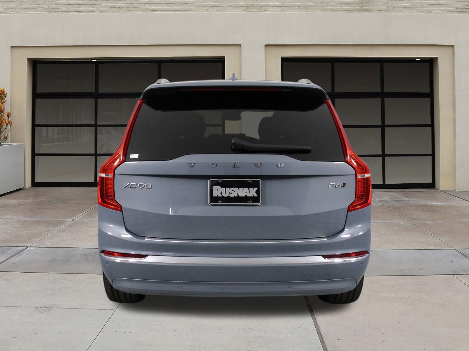 Certified 2023 Volvo XC90 B6 Plus w/ Protection Package Premier image 5