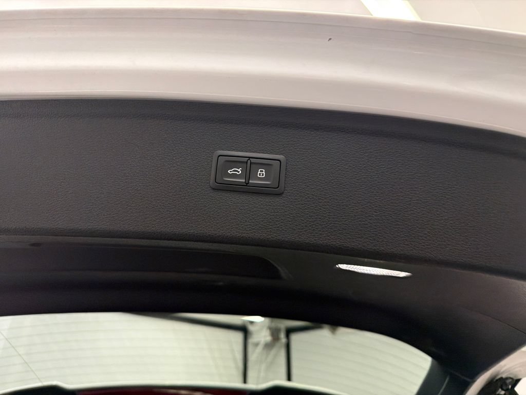 Used 2024 Audi Q5 2.0T Premium Plus AWD/4WD image 21