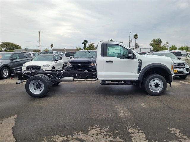 New 2026 Ford F550 2WD SuperCab Super Duty image 4