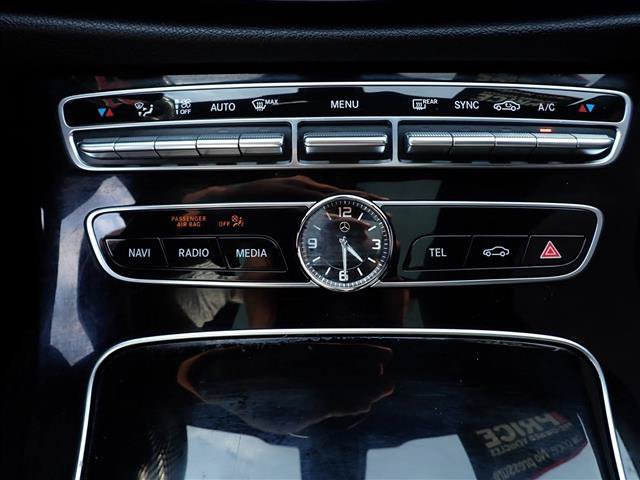 Used 2017 Mercedes-Benz E 300 4MATIC image 20