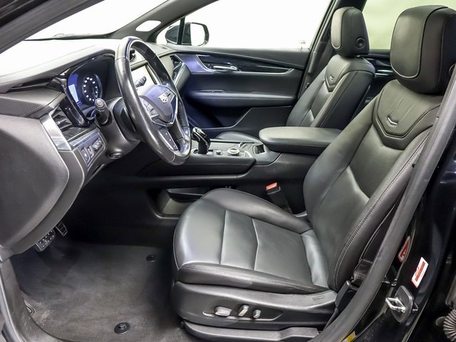 Used 2020 Cadillac XT5 Premium Luxury image 8