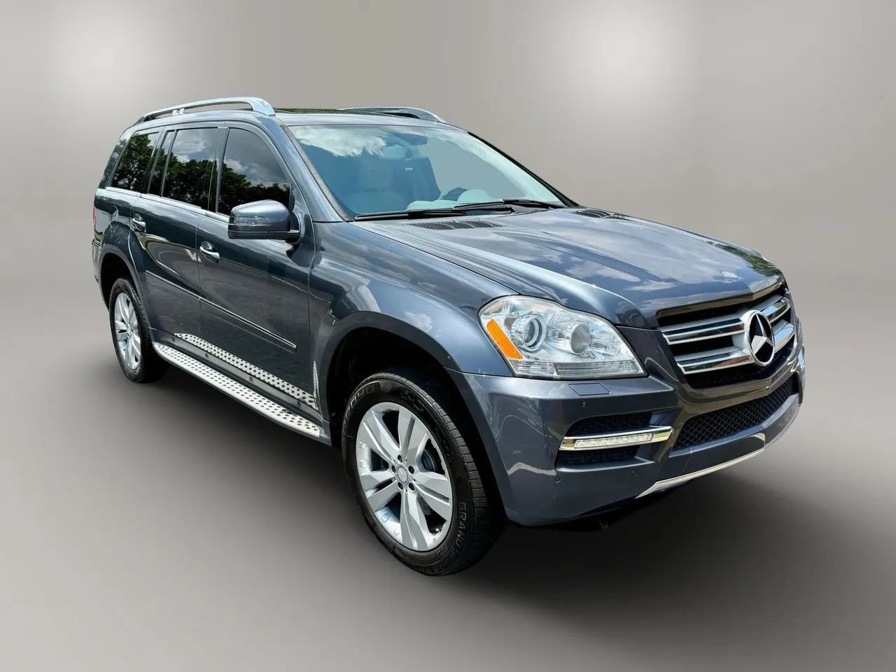 Used 2012 Mercedes-Benz GL 450 4MATIC image 7