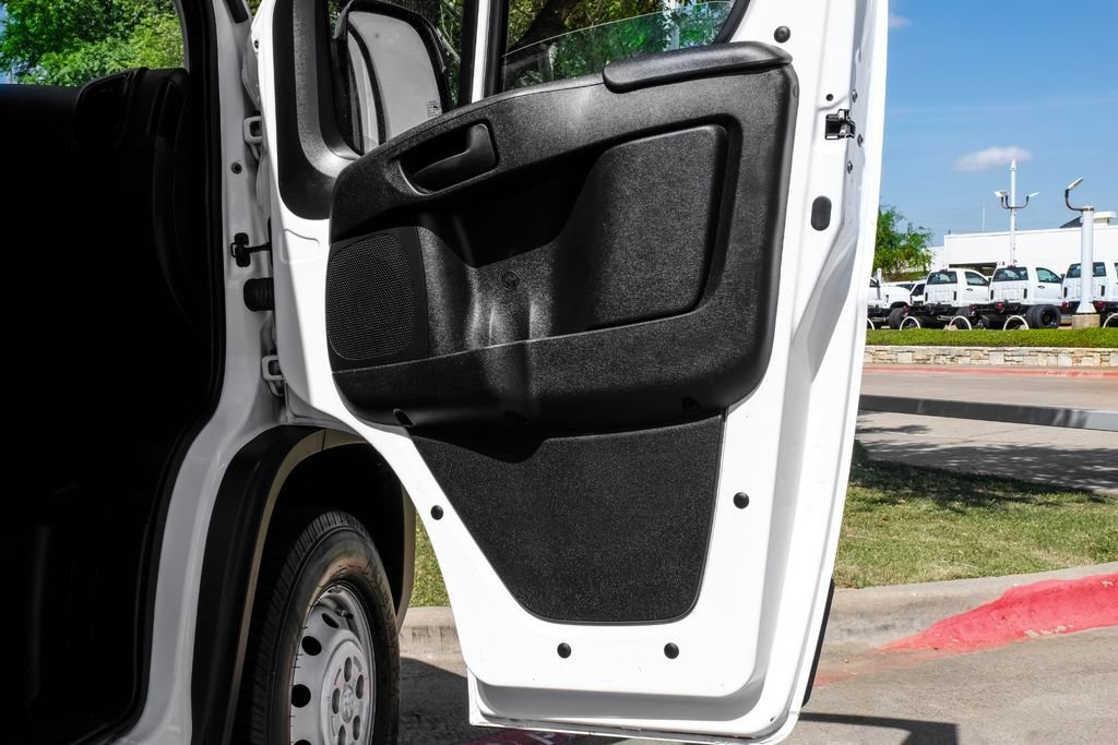 Used 2023 RAM ProMaster 2500 w/ Premium Convenience Group (B) image 40