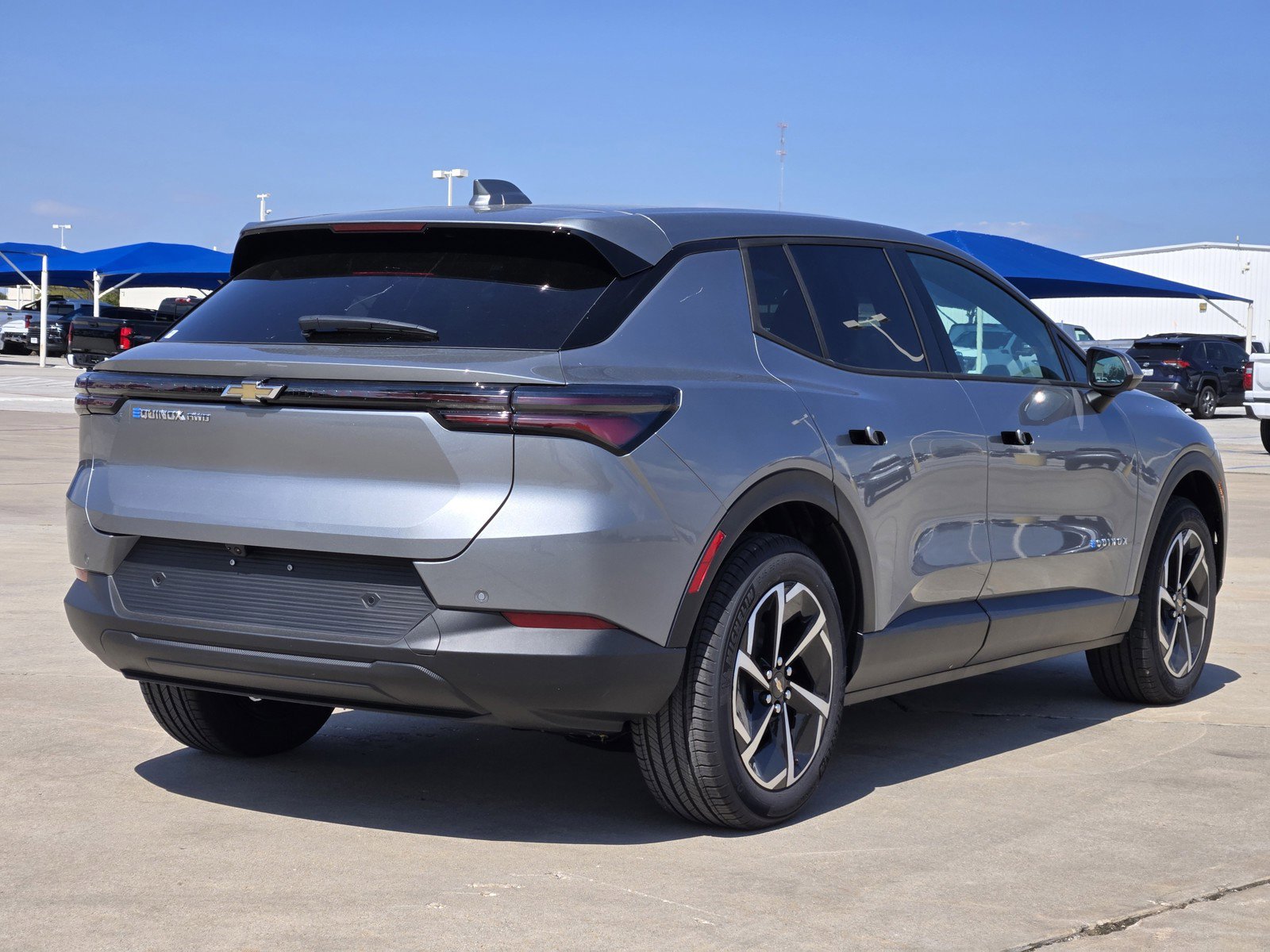 New 2026 Chevrolet Equinox EV LT w/ Comfort Package image 4