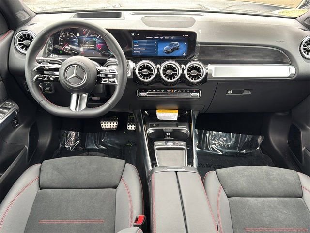 New 2026 Mercedes-Benz GLB 250 image 10