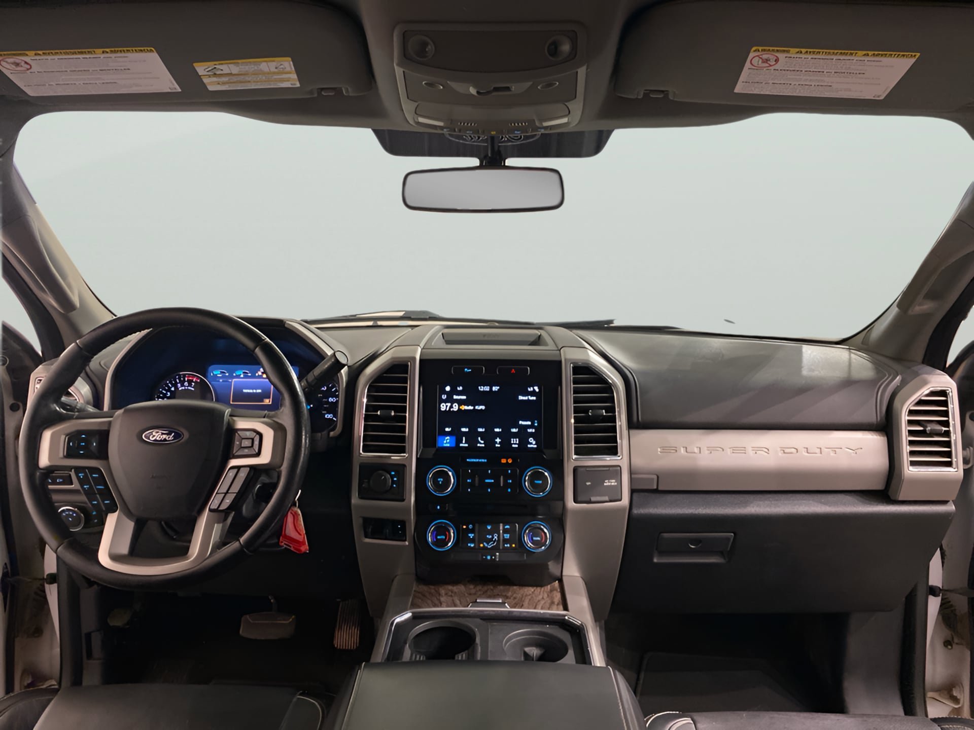 Used 2017 Ford F250 Lariat image 13