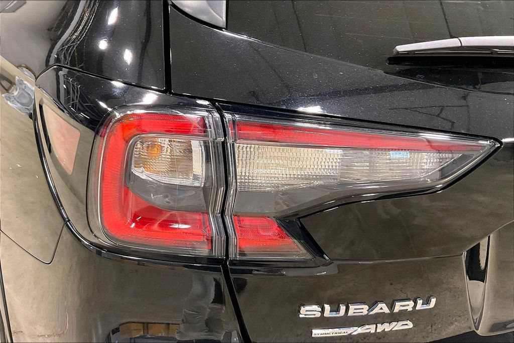 Used 2025 Subaru Outback Limited w/ Tech Package 3 AWD/4WD image 24