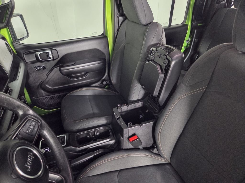 Certified 2025 Jeep Gladiator Sport image 23