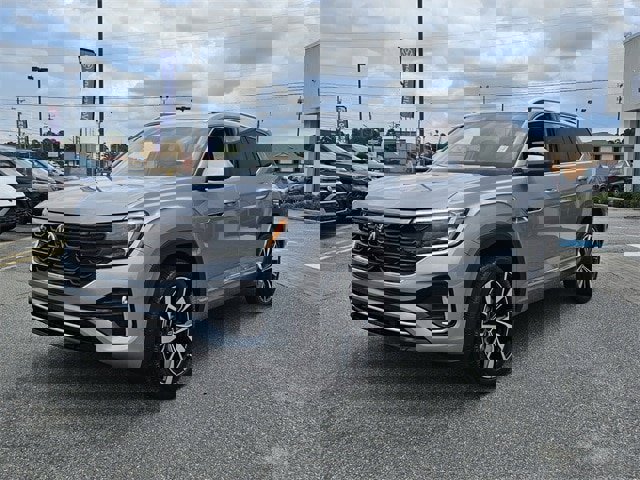 New 2026 Volkswagen Atlas SEL Premium R-Line image 3