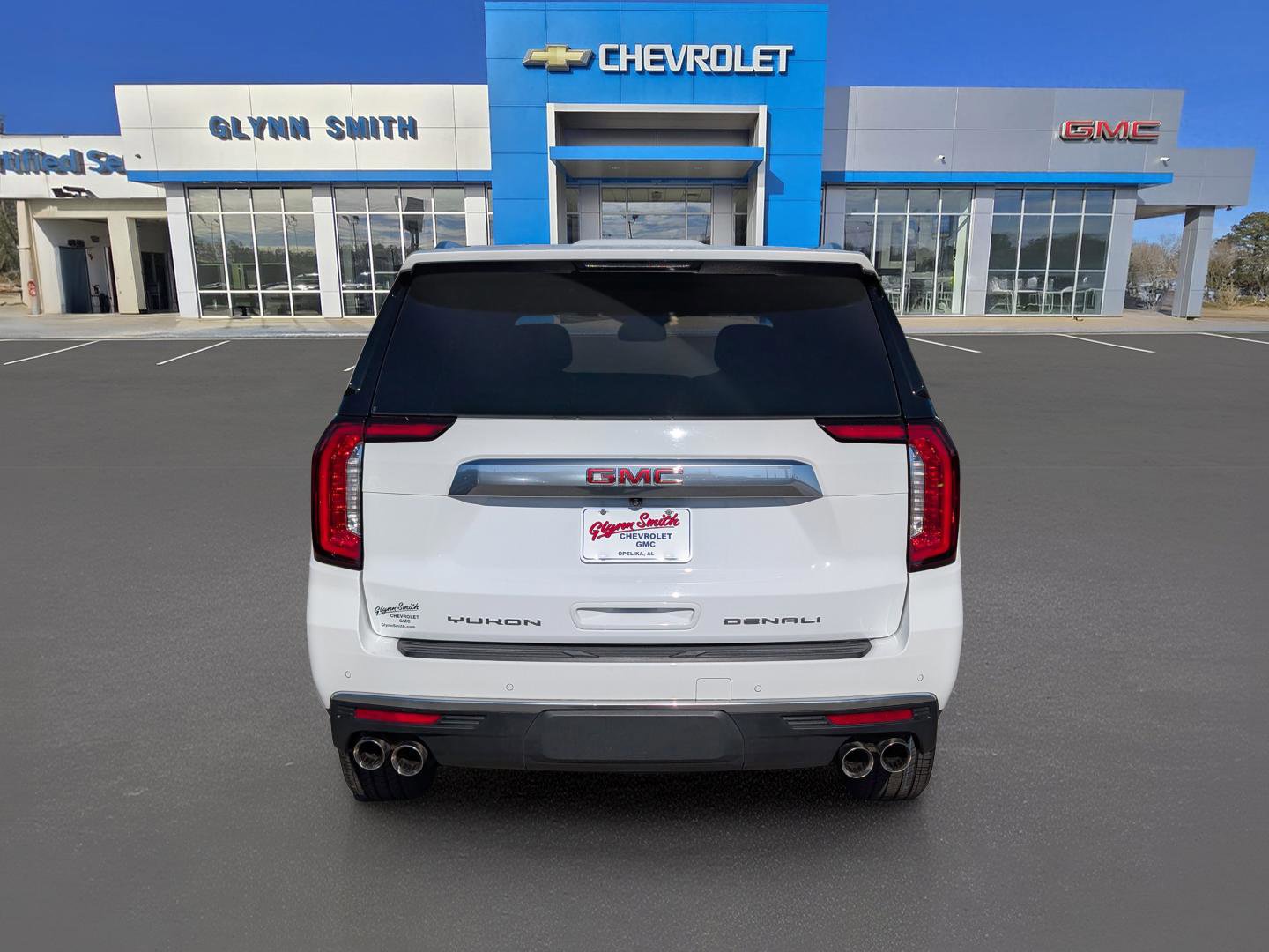 Certified 2024 GMC Yukon Denali image 9