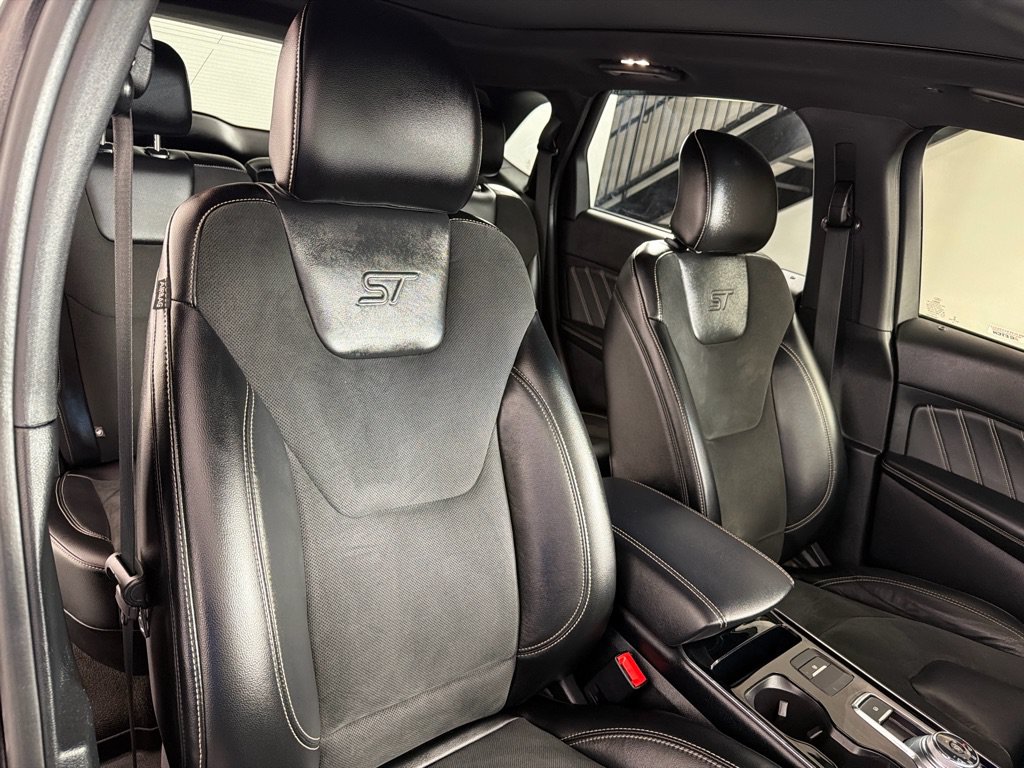 Used 2019 Ford Edge ST AWD/4WD image 26