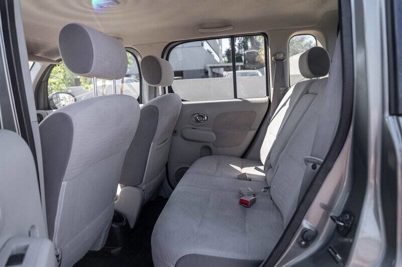 Used 2009 Nissan Cube 1.8 S w/ Interior Designer Pkg image 16