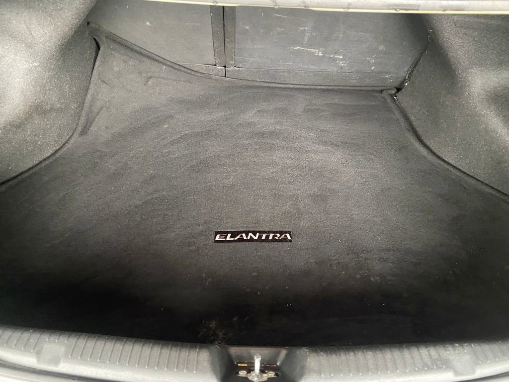Used 2016 Hyundai Elantra SE w/ Option Group 02 FWD image 28