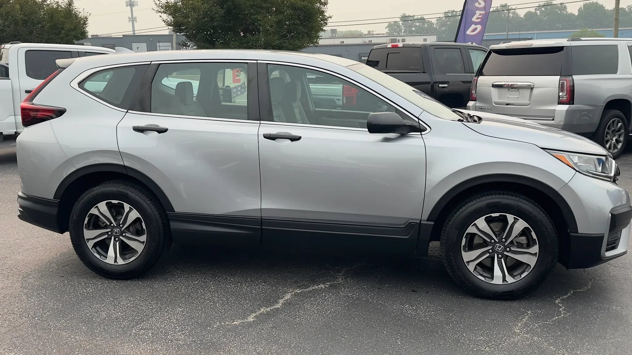 Used 2020 Honda CR-V LX image 4