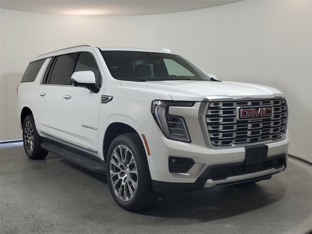 Used 2025 GMC Yukon XL Denali