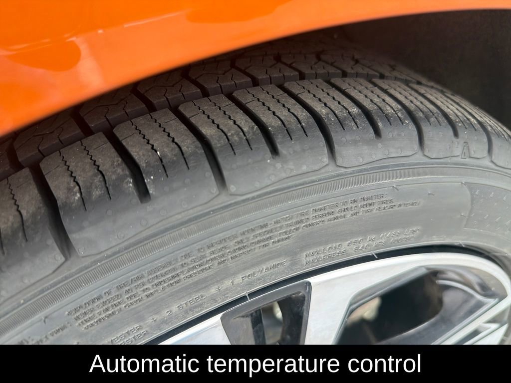 Used 2022 Nissan Sentra SR w/ Electronics Package image 10