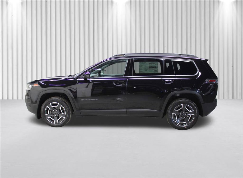 New 2026 Jeep Cherokee Laredo image 7