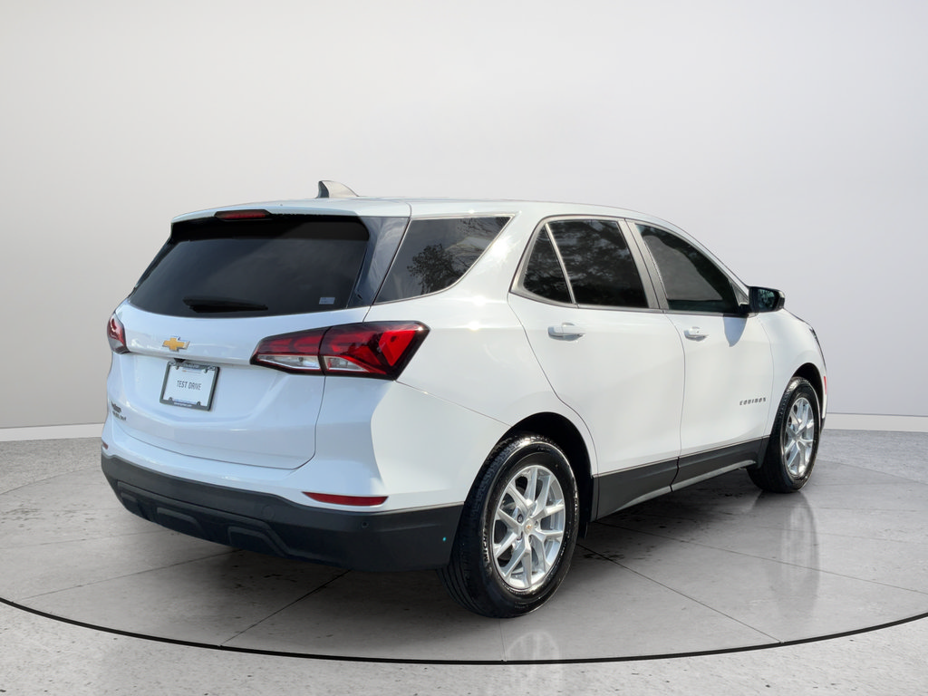Certified 2024 Chevrolet Equinox LS w/ LS Convenience Package FWD image 7