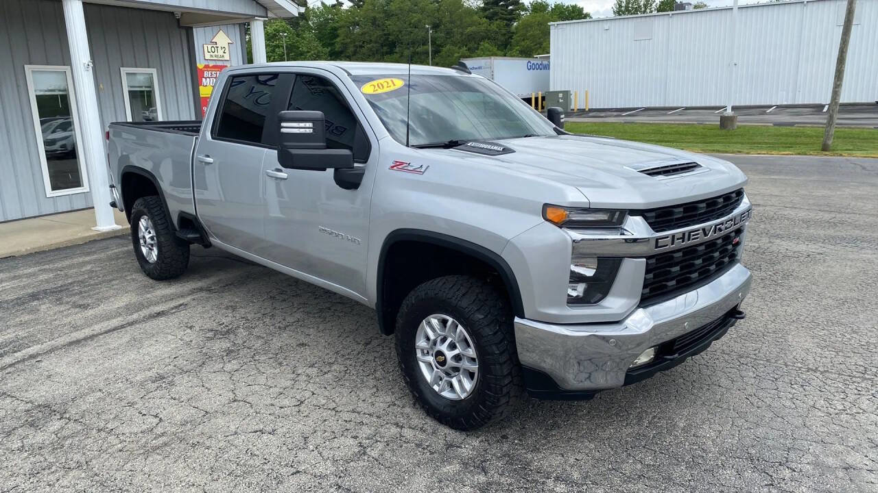 Used 2021 Chevrolet Silverado 2500 LT w/ All Star Edition image 10