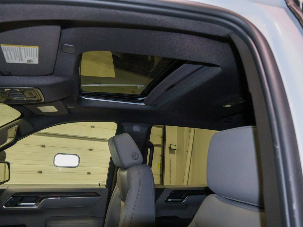 New 2026 GMC Sierra 1500 SLT w/ SLT Premium Plus Package image 7