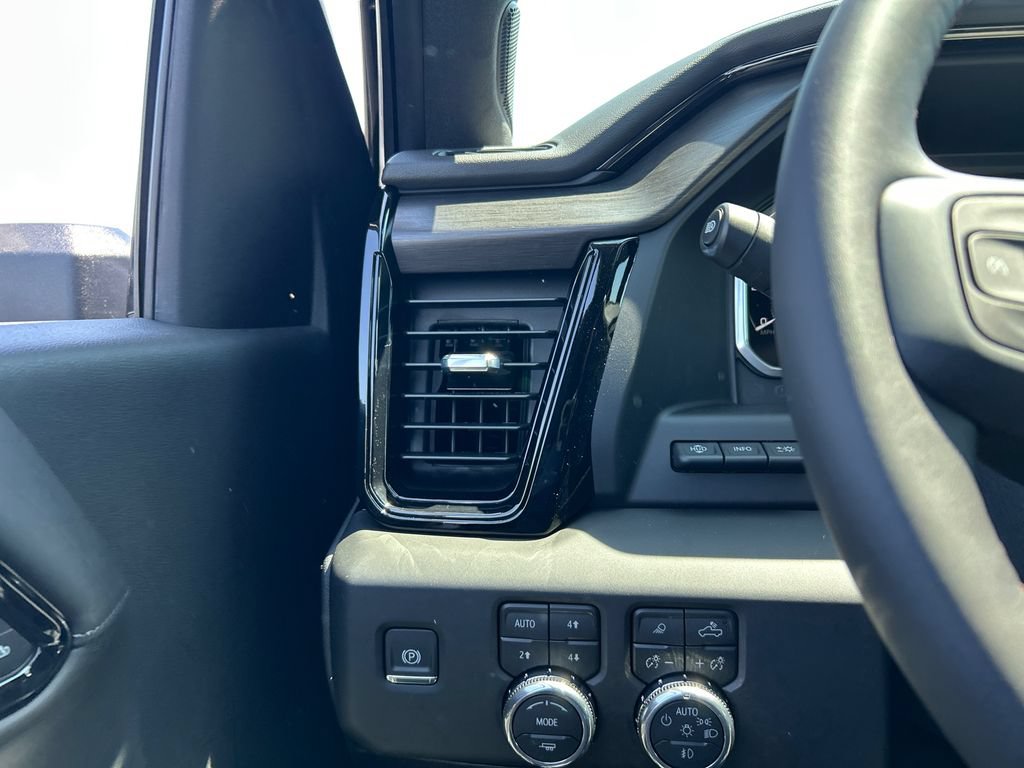 New 2026 GMC Sierra 2500 AT4X AWD/4WD image 19
