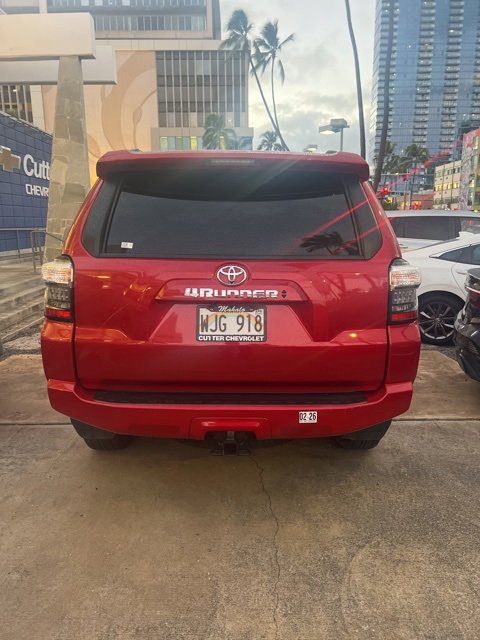 Used 2022 Toyota 4Runner SR5 Premium image 2