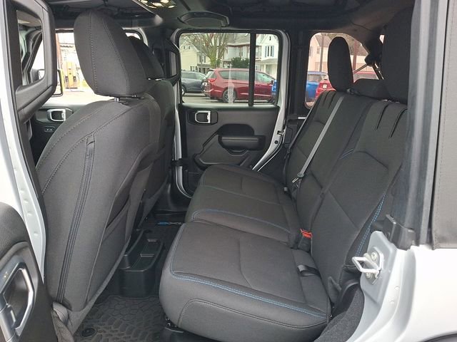 Used 2023 Jeep Wrangler Unlimited Rubicon 4xe w/ Cold Weather Group image 10