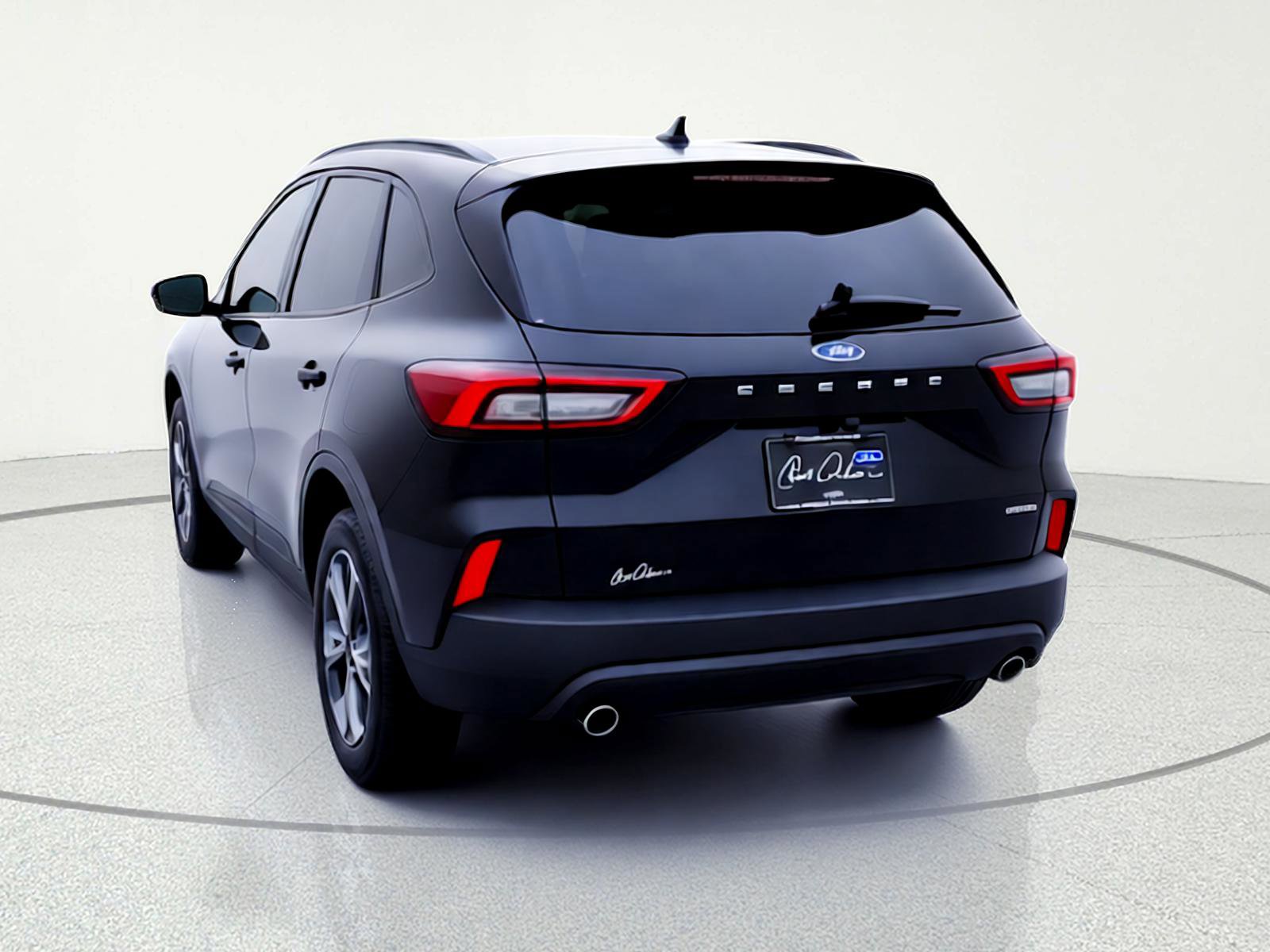 New 2026 Ford Escape ST-Line w/ Cold Weather Package image 6