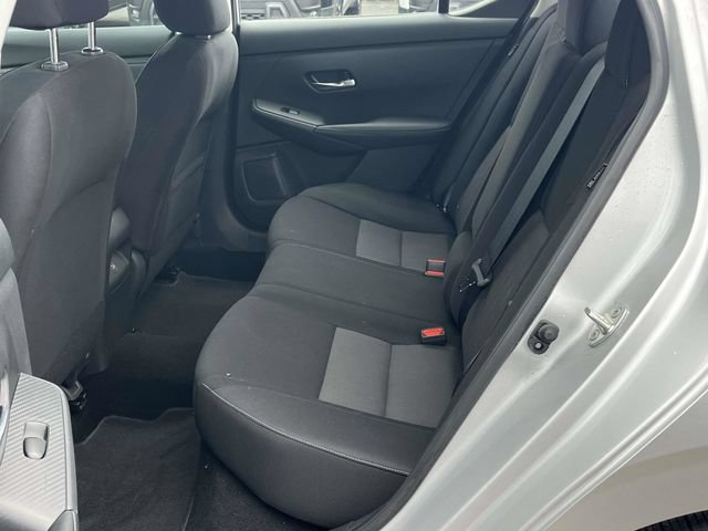 Used 2022 Nissan Sentra SV w/ All-Weather Package FWD image 15