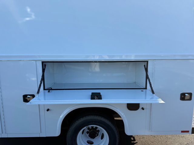 New 2026 Ford E-350 and Econoline 350 Super Duty w/ Power Equipment Group RWD image 20