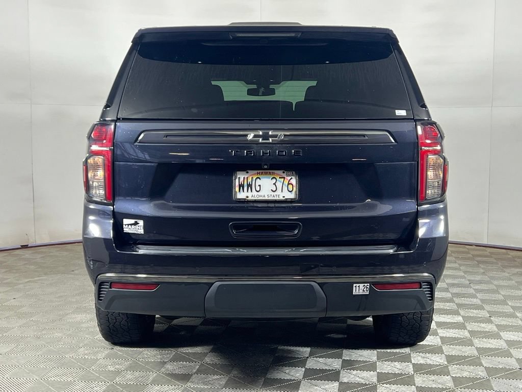 Used 2022 Chevrolet Tahoe Z71 w/ Luxury Package AWD/4WD image 2