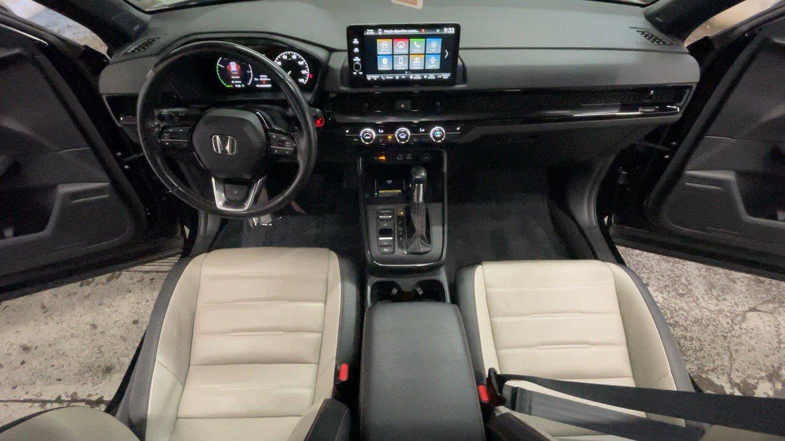 Used 2024 Honda CR-V Sport Touring image 27