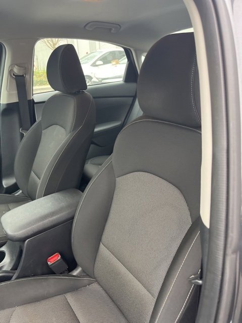 Used 2024 Kia Forte LXS image 11