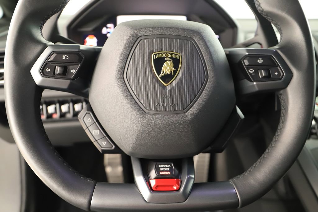 Used 2019 Lamborghini Huracan LP 580-2 image 21