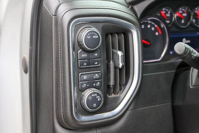 Used 2021 Chevrolet Silverado 1500 RST image 12