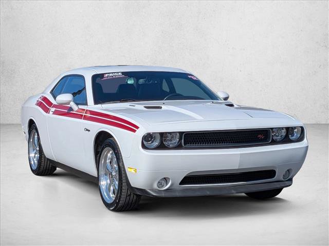 Used 2012 Dodge Challenger R/T RWD image 3