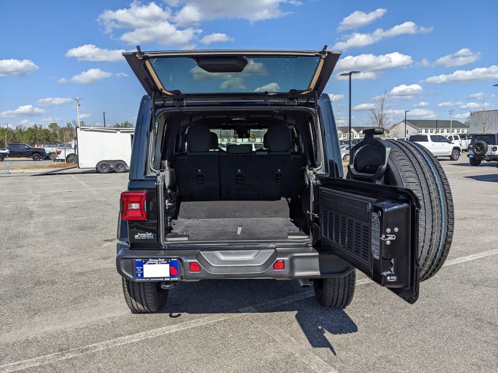 Certified 2025 Jeep Wrangler Unlimited Sahara image 41